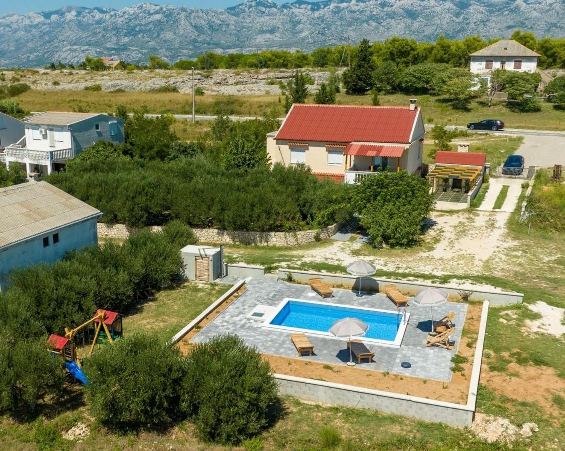 Family Friendly Apartments With A Swimming Pool Rtina - Stosici, Zadar - 21450 Extérieur photo